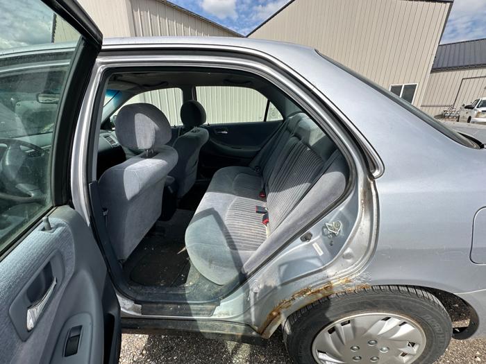 1998 honda accord lx-sedan with 171923 miles for sale near elk-river, minnesota 6864d887ea1d4d8dae947337c2b3d05b.jpeg