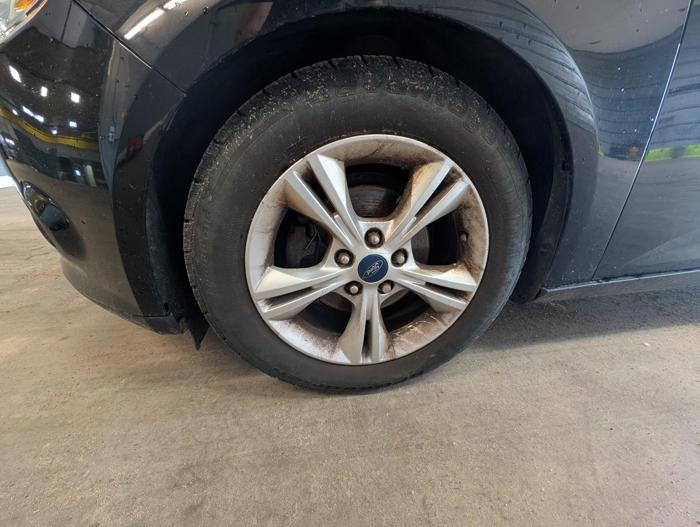 2013 ford focus se-sedan with 218887 miles for sale near elk-river, minnesota 689655613eb44838a69fad8301693b62.jpg
