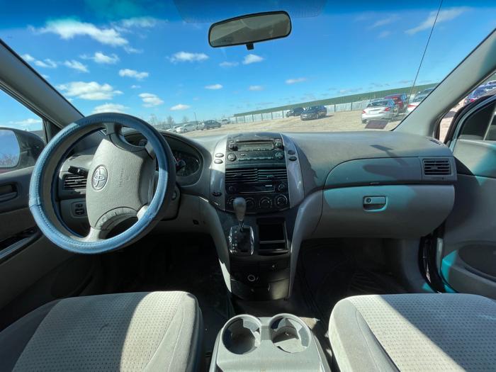 2009 toyota sienna ce-fwd-7-passenger with 318979 miles for sale near elk-river, minnesota 689cebb9f4644be888631496cb281ec5.jpeg