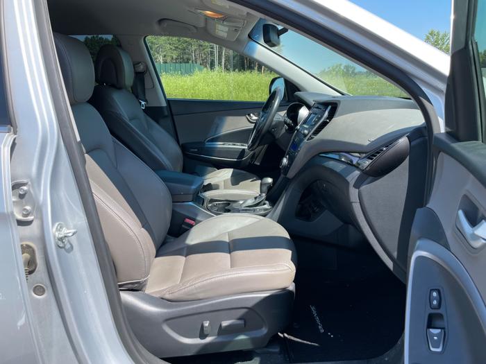 2014 hyundai santa-fe gls-fwd with 178926 miles for sale near elk-river, minnesota 68b84372d73844a2bbaf3dfec74fe76a.jpeg