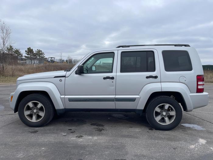 2008 jeep liberty sport with 128071 miles for sale near elk-river, minnesota 68ba5e1d3a47419c9e6699aef1ea5a42.jpg