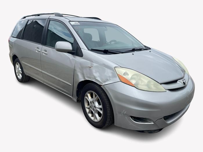 2006 Toyota Sienna