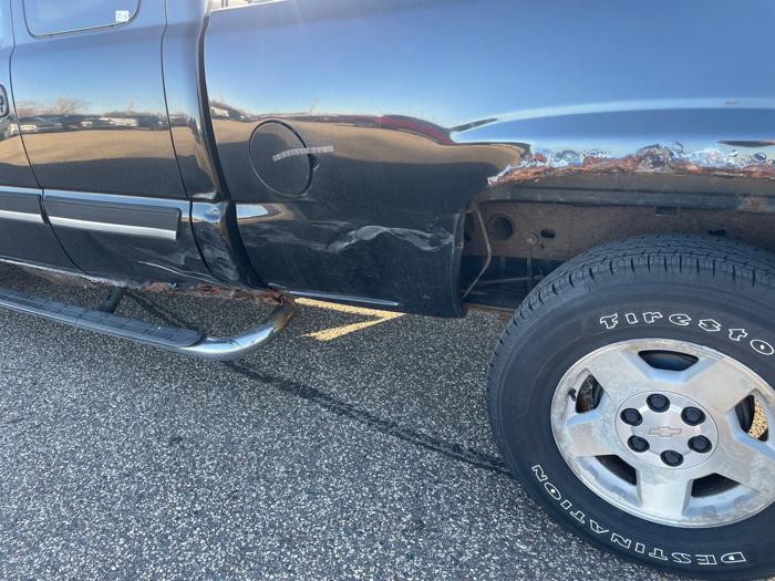 2007 chevrolet silverado-classic-1500 ls-ext.-cab-4wd for sale near fridley, minnesota 68c79a0d58fa4920add1cf4877535981.jpeg