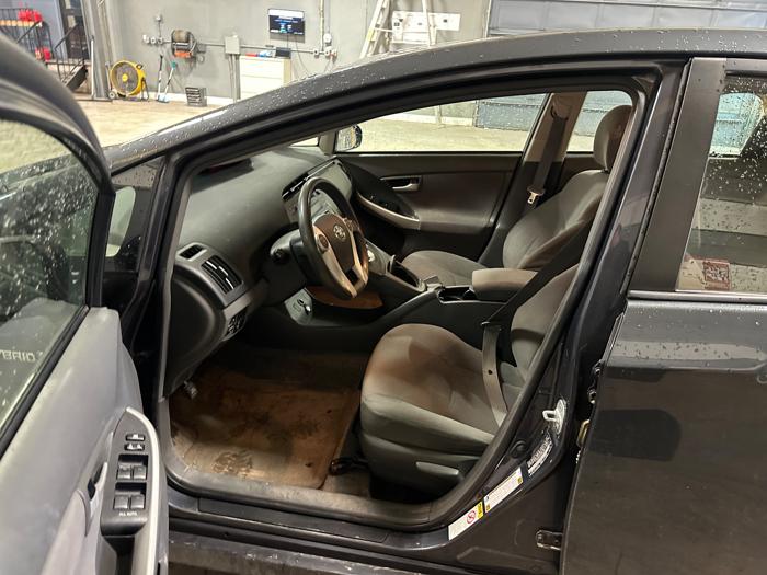 2010 toyota prius prius-ii with 237350 miles for sale near elk-river, minnesota 68e0724cf0b44e788704d65d8888bcea.jpeg