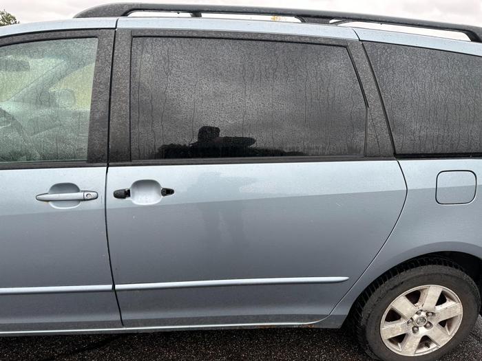 2004 toyota sienna le---7-passenger with 228430 miles for sale near elk-river, minnesota 68f0a9fbcca74921b114cae10770f9e5.jpg
