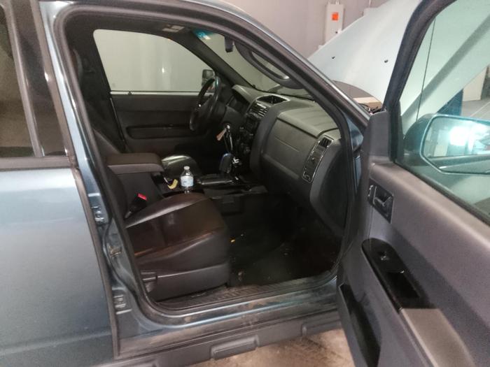 2011 ford escape limited-4wd with 227753 miles for sale near elk-river, minnesota 68fb9bc27f49446fa9375ba3a930c73a.jpg