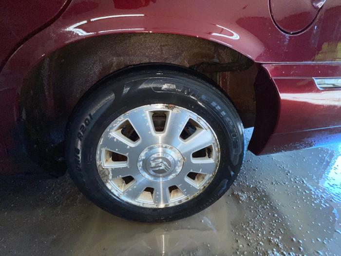 2004 mercury grand-marquis ls-premium with 242355 miles for sale near elk-river, minnesota 6919f21b28594ace8645d7dec2c20669.jpeg