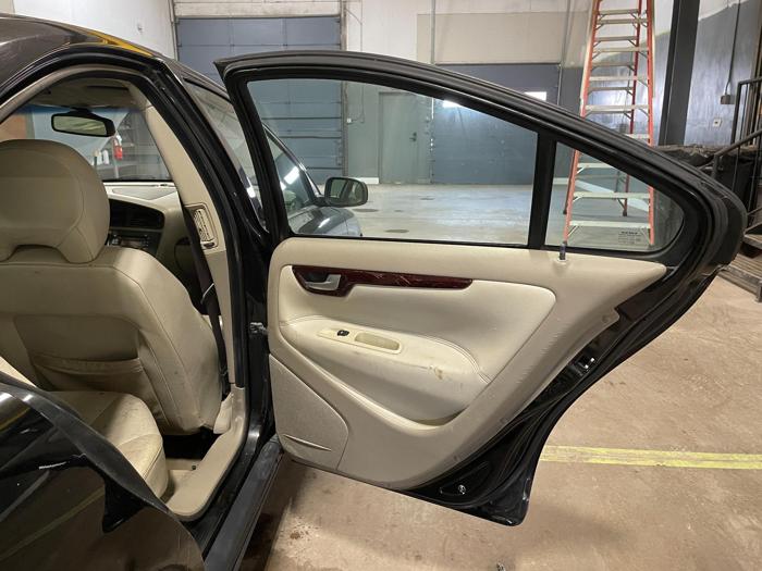 2004 volvo s60 with 200083 miles for sale near elk-river, minnesota 6958b2bd53374578bda28ff774dd05f3.jpg