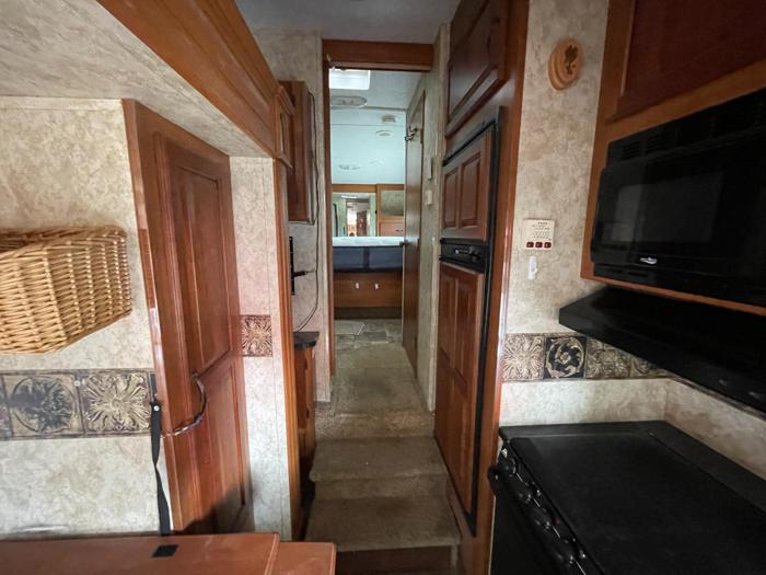 2011 KEYSTONE Unknown