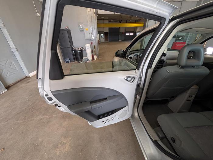 2008 chrysler pt-cruiser base with 131963 miles for sale near elk-river, minnesota 6975f3472c6c425fb2ccce96f49322c0.jpg