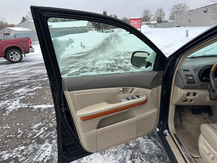 2004 lexus rx-330 2wd with 320094 miles for sale near elk-river, minnesota 697b1a70953b41baa0f7a9b6f71f7597.jpeg