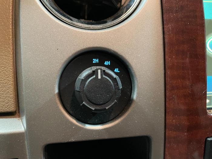 2009 ford f-150 xl with 229975 miles for sale near elk-river, minnesota 699b416a5dd047cabed654d3e6352a5b.jpg