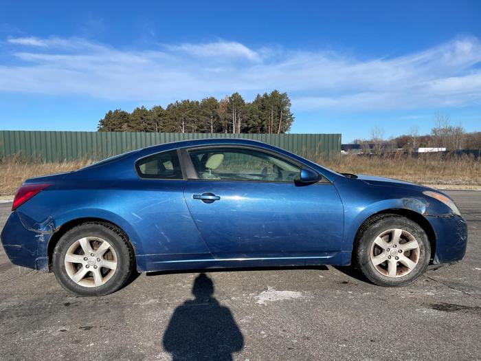 2009 nissan altima with 214250 miles for sale near elk-river, minnesota 699bb7780bf8488ba046439a3f3092d2.jpg