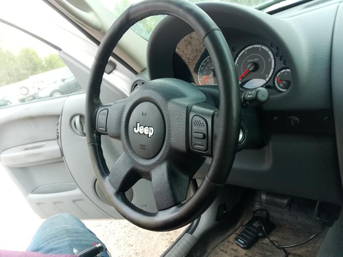 2005 jeep liberty sport-4wd with 136960 miles for sale near elk-river, minnesota 69ed8289b5a448d1a5abcb64279a0262.jpg