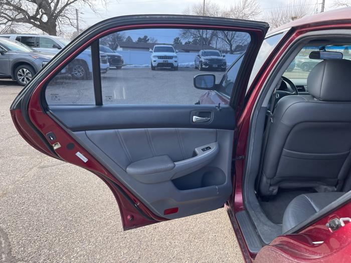 2006 honda accord ex-v6 with 267483 miles for sale near fridley, minnesota 69eebbc40ad143d381010fadb1dffce6.jpeg