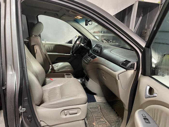 2008 honda odyssey ex-l-with-res with 169576 miles for sale near elk-river, minnesota 6a40e883a27f432f9b4415c443bcb911.jpg