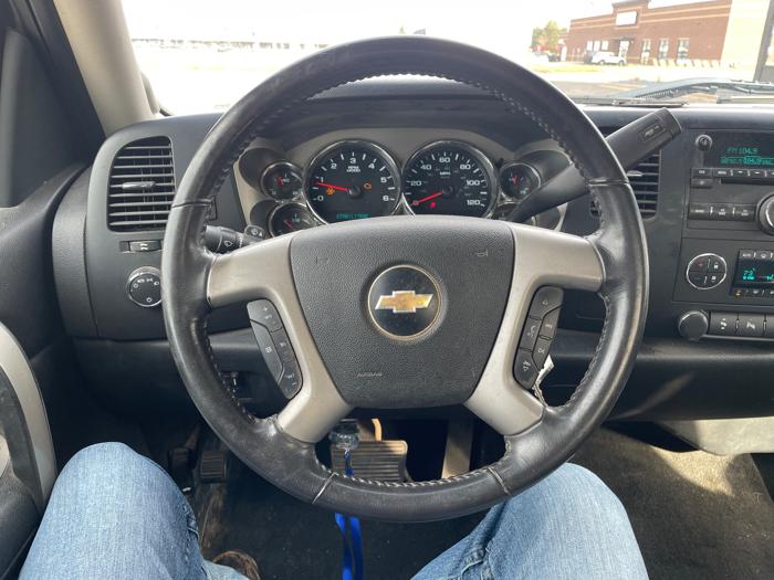 2009 chevrolet silverado-1500 lt1-ext.-cab-long-box-4wd with 200849 miles for sale near north-branch, minnesota 6a4fe48cff864278a0fb9fb0354f7485.jpeg