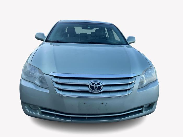 2005 toyota avalon xl with 295805 miles for sale near elk-river, minnesota 6a56620dd9ec47119246811223c02009.jpg