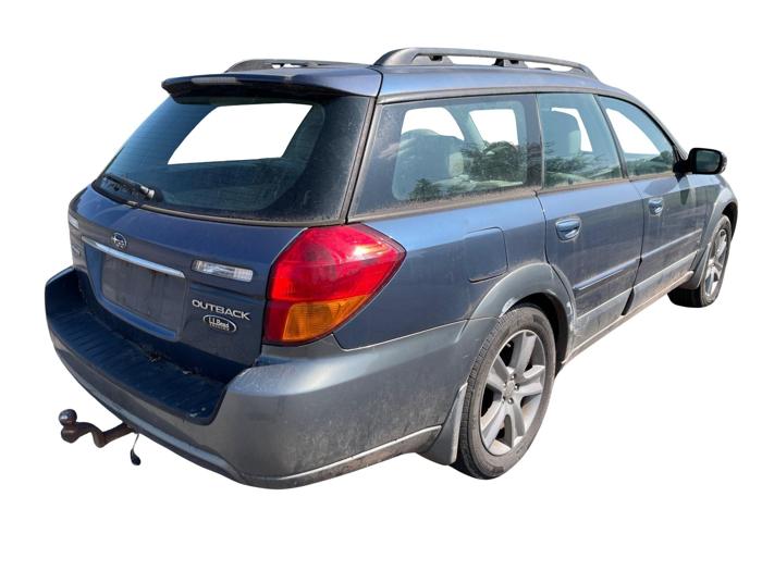 2005 subaru outback 3.0r-l.l.bean-edition-wagon with 266419 miles for sale near elk-river, minnesota 6a640e31e5234d5fba00253b5421fe09.jpg
