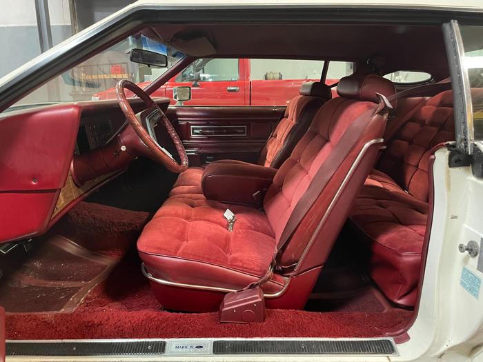 1976 Lincoln Continental