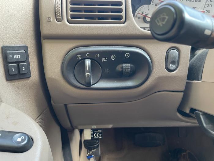 2004 mercury mountaineer convenience-1 with 231936 miles for sale near elk-river, minnesota 6a7cc198e4f4435382a9c13de6dc2266.jpeg