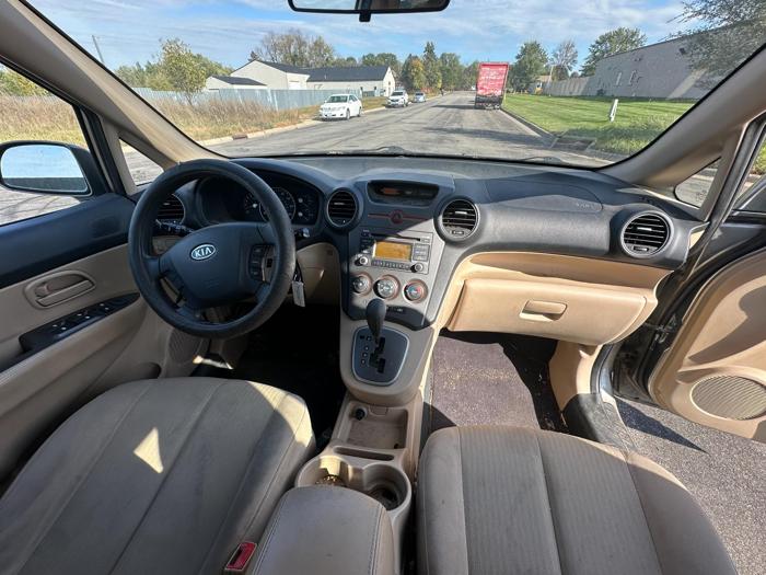 2009 kia rondo base with 168221 miles for sale near elk-river, minnesota 6a82e30d096243f0977c9fffd767ab34.jpg