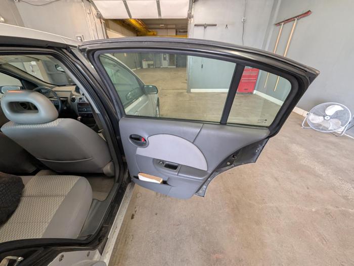 2007 saturn ion 2-sedan-automatic with 220142 miles for sale near elk-river, minnesota 6a91c51d169e4a5aae835a2a13c0ce88.jpg
