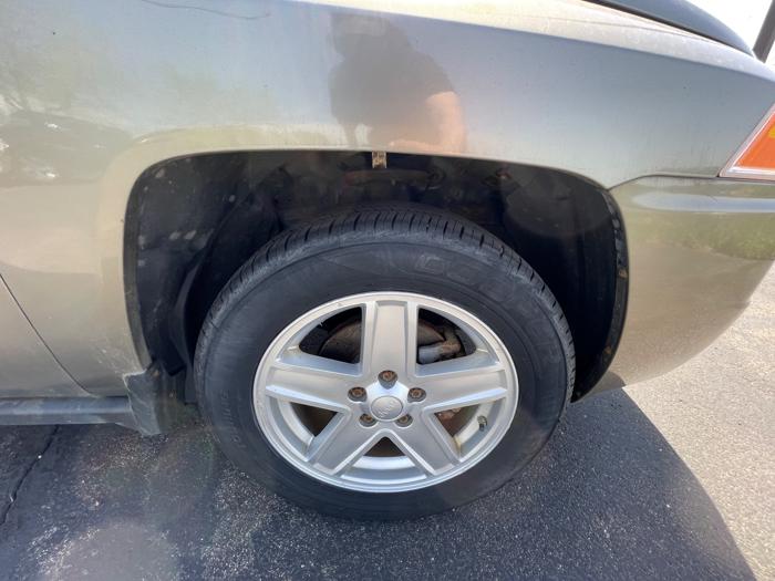 2008 jeep compass sport-4wd with 226904 miles for sale near clearwater, minnesota 6aa4b19585eb46dba46e07f6ae48b584.jpeg