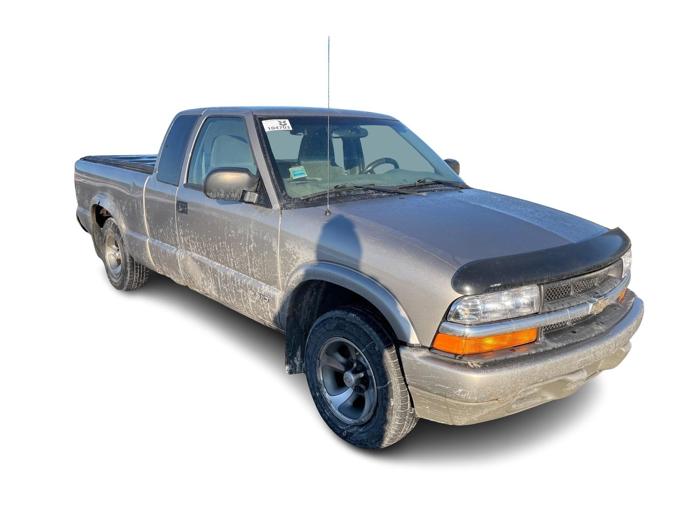 2001 chevrolet s10-pickup ext.-cab-2wd with 146806 miles for sale near elk-river, minnesota 6aa6c8ad735249038fa08956813fb3b2.jpg