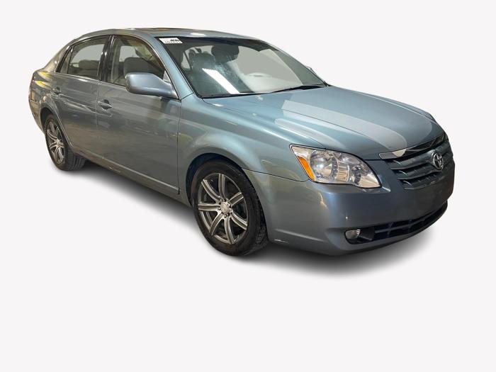 2005 Toyota Avalon