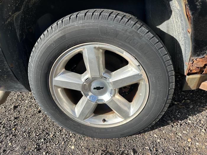 2007 chevrolet suburban lt1-1500-4wd with 252948 miles for sale near elk-river, minnesota 6acce0e8b8264c2a98479a2abf8d7427.jpg