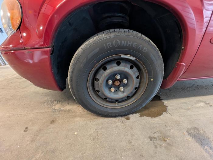 2002 chrysler town-&-country lx with 220729 miles for sale near elk-river, minnesota 6ad57f3d88b84439895c2de127a21185.jpg