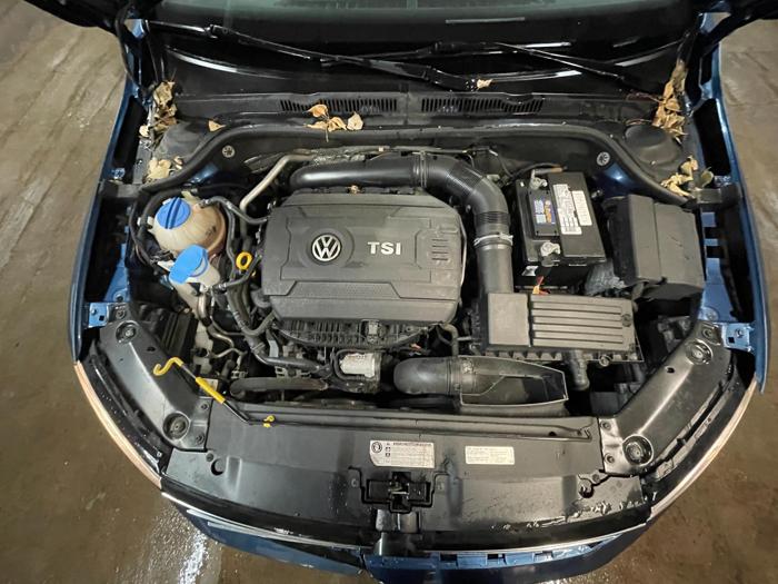 2015 volkswagen jetta se with 88456 miles for sale near elk-river, minnesota 6b0e5c16e0c248fcabf8bcaf6d2d1b0f.jpg
