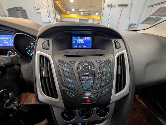 2013 ford focus se-sedan with 218887 miles for sale near elk-river, minnesota 6b1a0adbb07249968fe65c8f3e280026.jpg