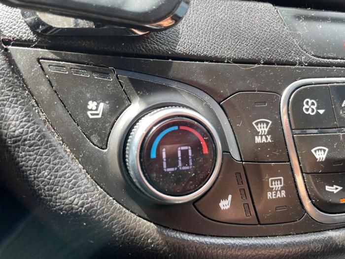 2017 chevrolet malibu premier with 171100 miles for sale near alexandria, minnesota 6b1bc95807ca4b4ea7f16fca3b256be8.jpeg