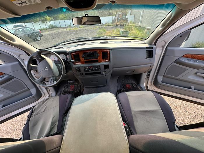 2006 dodge ram-1500 laramie-quad-cab-4wd with 206597 miles for sale near elk-river, minnesota 6b204d9a560e49dd8e9124c59b90240e.jpeg