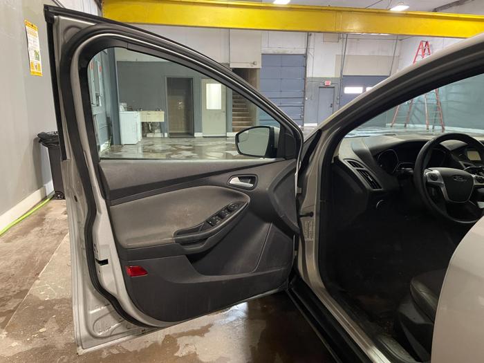 2014 ford focus se with 122040 miles for sale near elk-river, minnesota 6b394c8b57a94109bcd483a3cf9baade.jpg