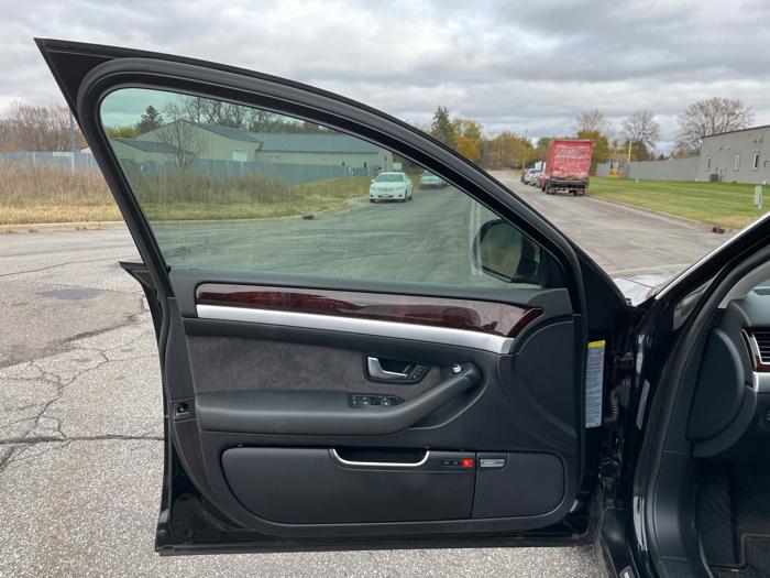 2010 audi a8 4.2-quattro with 207987 miles for sale near elk-river, minnesota 6b59a433c9844e1c84e550c0b90b8db6.jpeg