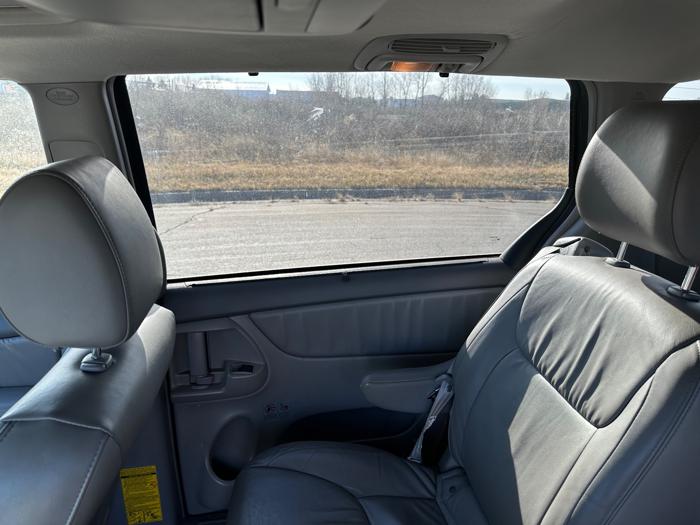 2010 toyota sienna xle-awd with 153533 miles for sale near elk-river, minnesota 6b7235fba7904067b1226b3a7d4bb544.jpeg