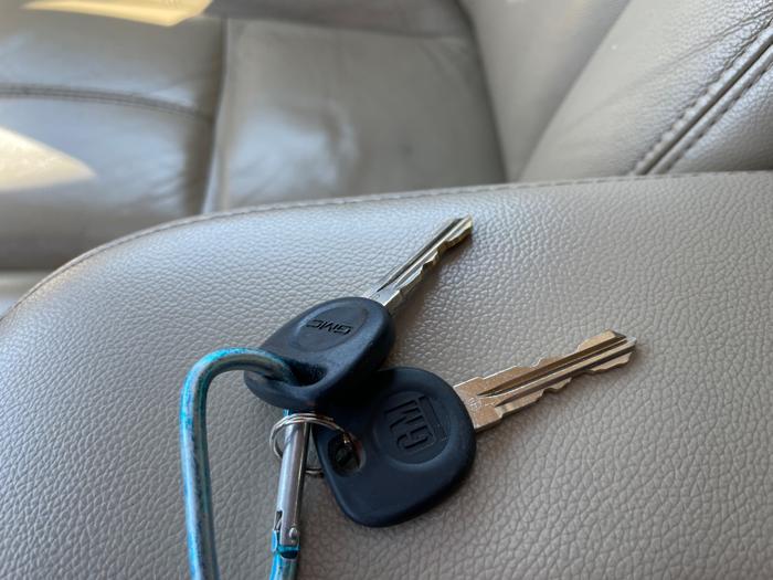 2007 gmc yukon-xl sle-1-1-2-ton-4wd with 258851 miles for sale near burnsville, minnesota 6bacbc220b414060a618a936e6dcbe88.jpeg