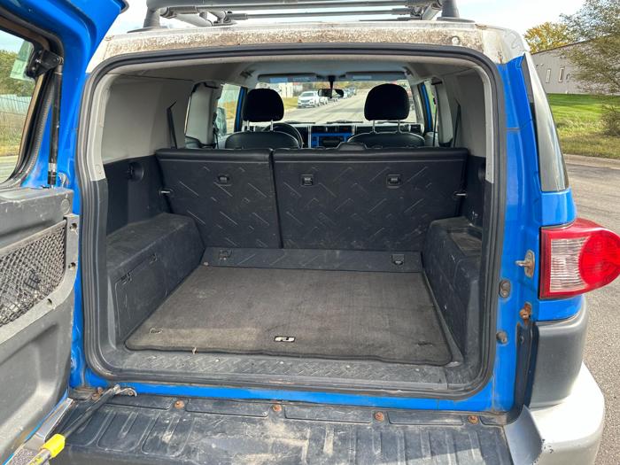 2007 toyota fj-cruiser 4wd-at with 361894 miles for sale near elk-river, minnesota 6bb0c29ada4447f18fa0829d63e28cc8.jpg