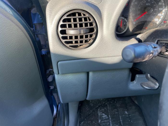 2005 jeep liberty sport-4wd with 223774 miles for sale near elk-river, minnesota 6bb28e8b5a3440aca912e70930272ef8.jpeg