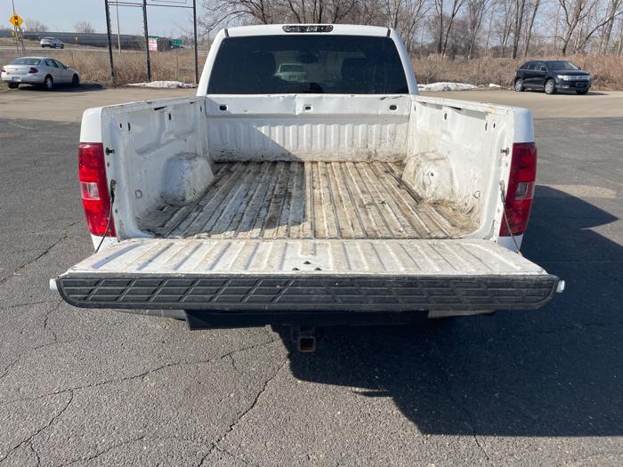 2013 chevrolet silverado-1500 lt-ext.-cab-long-box-4wd with 285563 miles for sale near shakopee, minnesota 6bbb03d23e694a3eb011fb21b46f4cd0.jpeg