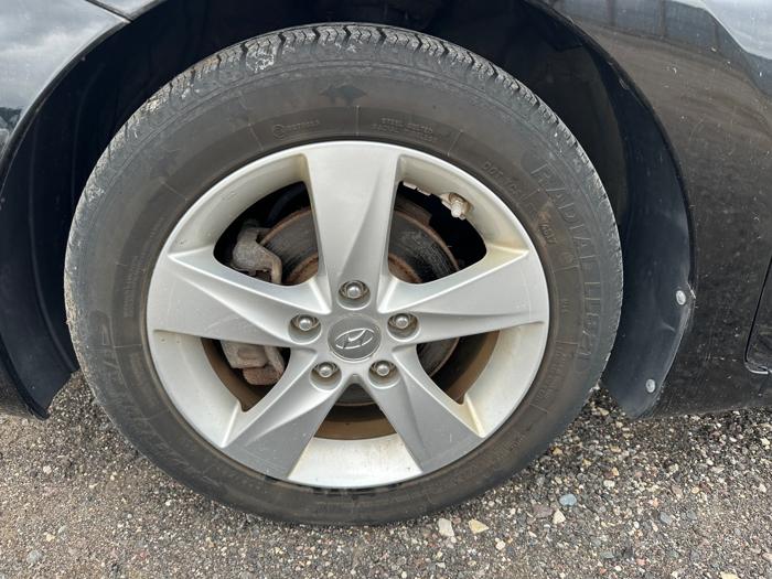 2013 hyundai elantra limited with 58703 miles for sale near elk-river, minnesota 6be4169760dc423892269ea19677cc5b.jpeg