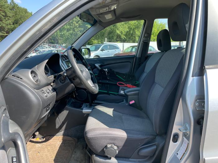 2005 toyota rav4 2wd with 185696 miles for sale near elk-river, minnesota 6c28e62556bb425b960e99072204a1bb.jpeg