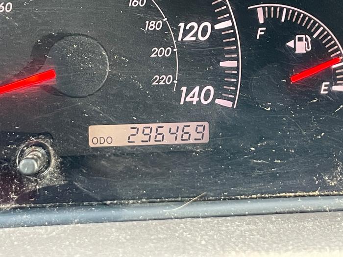 2005 toyota camry with 296470 miles for sale near elk-river, minnesota 6c48a64054234e859e0747791cf6ae0a.jpeg