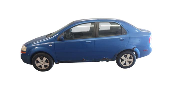 2006 chevrolet aveo ls-sedan with 118369 miles for sale near elk-river, minnesota 6c4e7e25f044487c9713fae81ada13bd.jpg