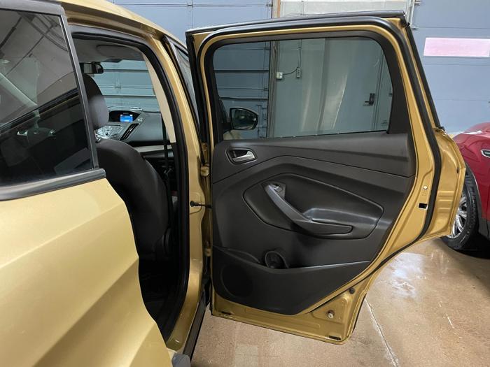 2014 ford escape se-4wd with 93529 miles for sale near elk-river, minnesota 6c55ad835dd84295af0b5570112e11f9.jpg