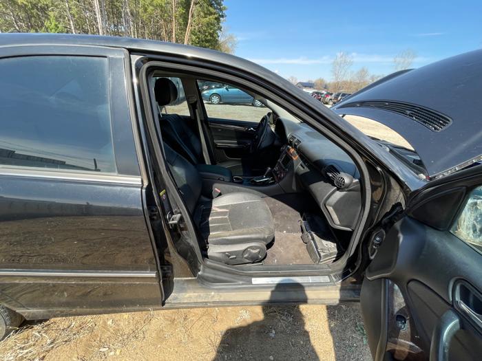 2006 mercedes-benz c-class c280-luxury-sedan with 135335 miles for sale near elk-river, minnesota 6c6ab600beb9431fbe3f21ac3ca86d4a.jpeg