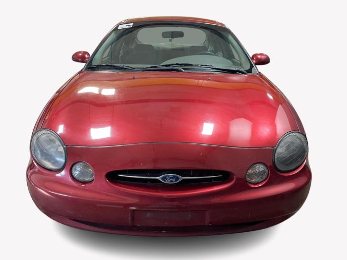 1999 Ford Taurus